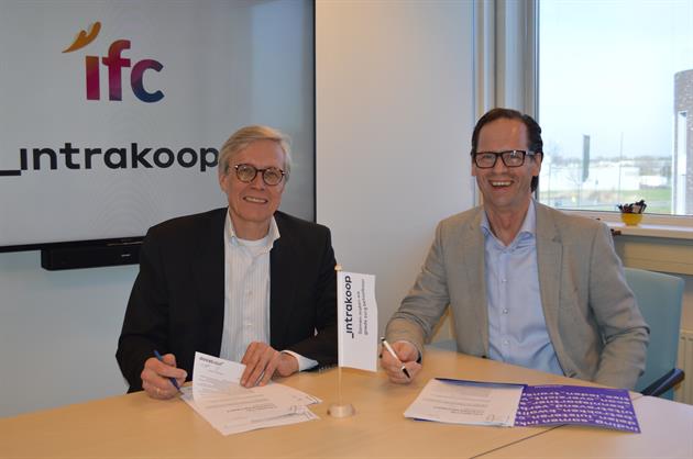 Ondertekening IFC promotieovereenkomst Ondertekening IFC promotieovereenkomst