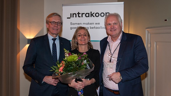 Essity TENA wint Intrakoop Beste Leverancier Award 2017