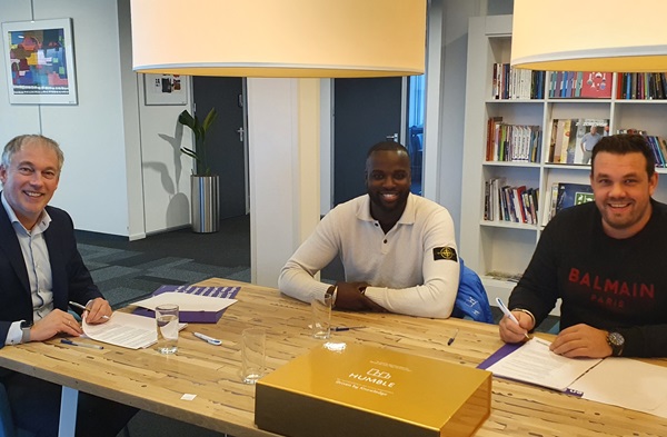 Ondertekening samenwerking Intrakoop en HUMBLE