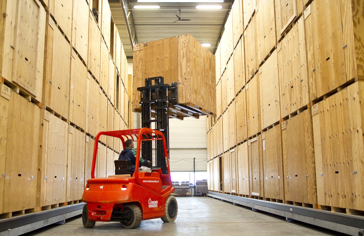 Mondial Movers_Opslag 1_web Slim omgaan met overtollig meubilair